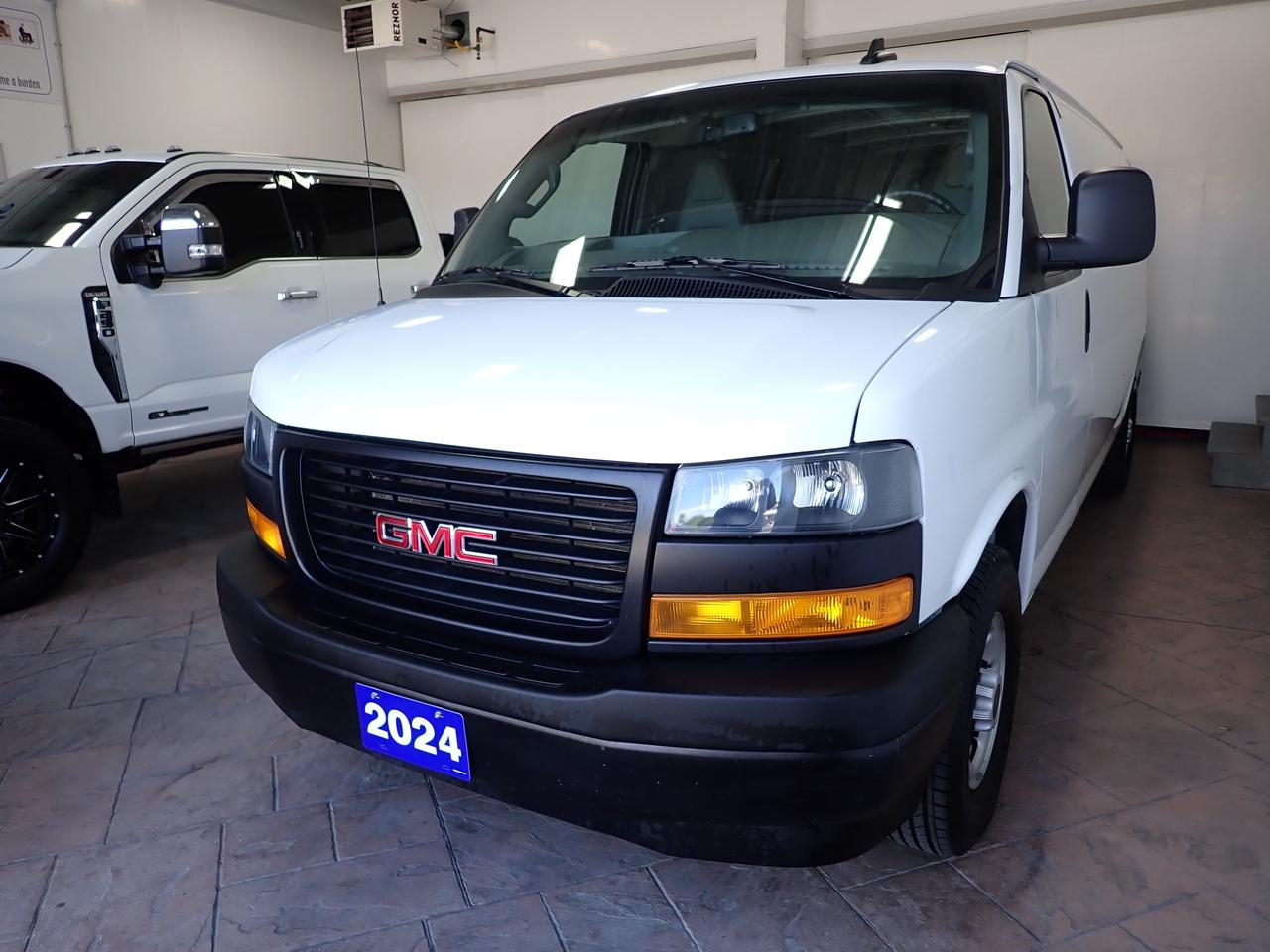 2024 GMC Savana Cargo Van G2500 EXTENDED CARGO LEATHER Photo