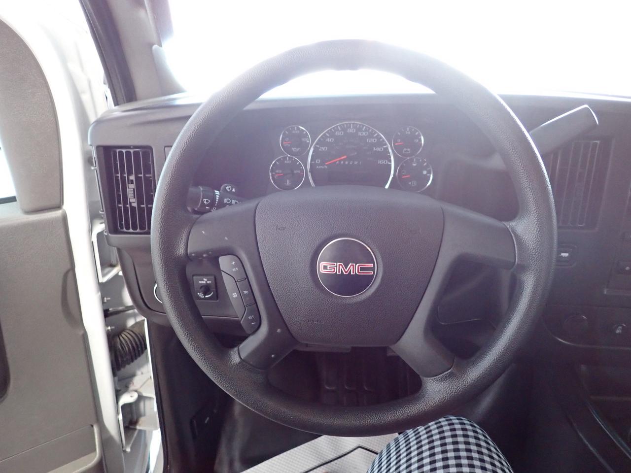 2024 GMC Savana Cargo Van G2500 EXTENDED CARGO LEATHER Photo