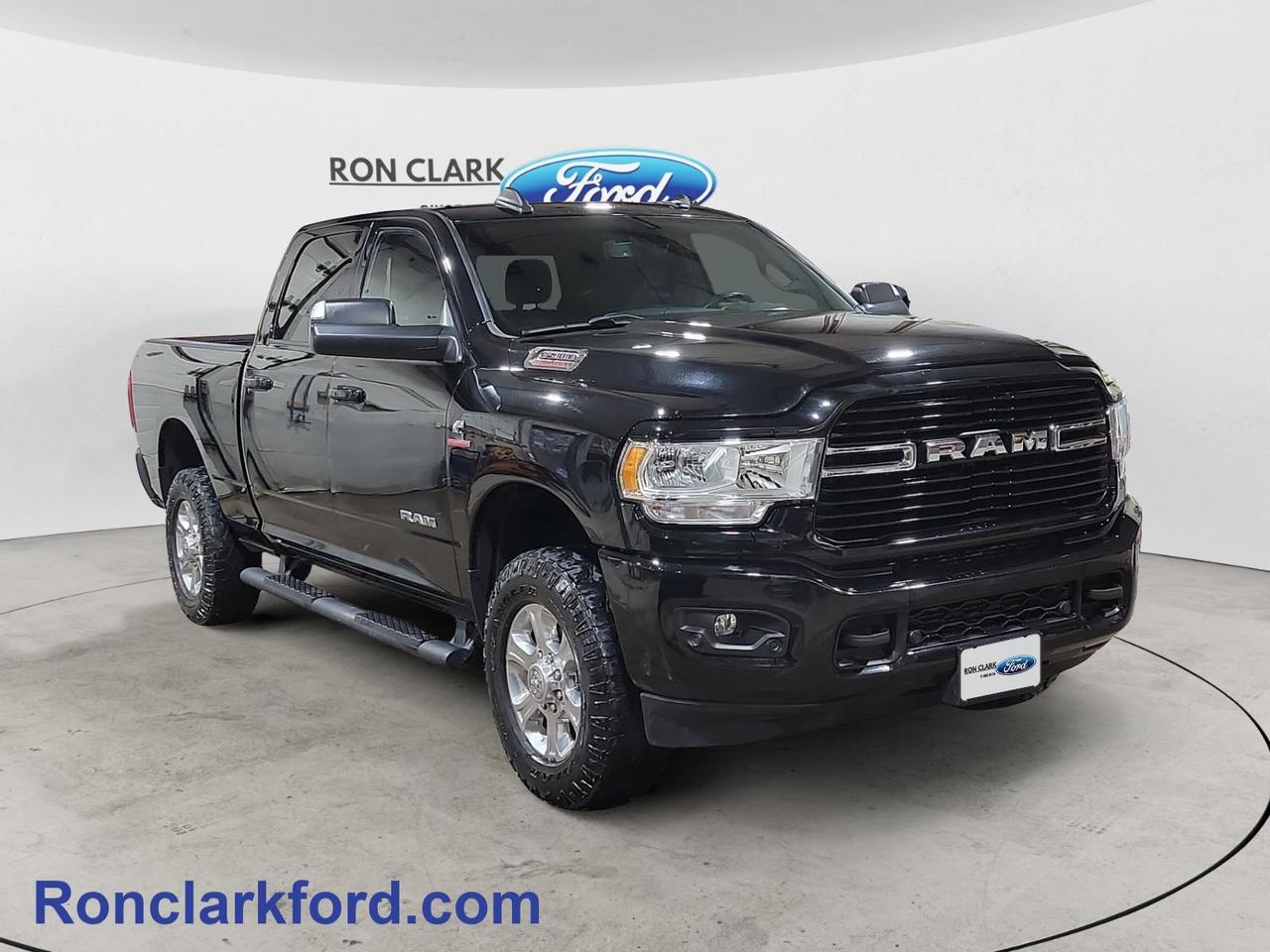 Used 2020 RAM 3500 Big Horn 4x4 Crew Cab 6.3 ft. box 149.5 in. WB SRW for sale in Wyoming, ON