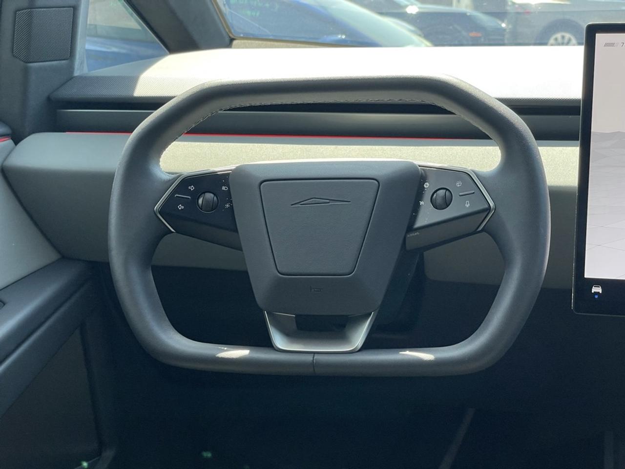 2025 Tesla Cybertruck PREMIUM DUAL MOTOR AWD   *DEAL PENDING* Photo