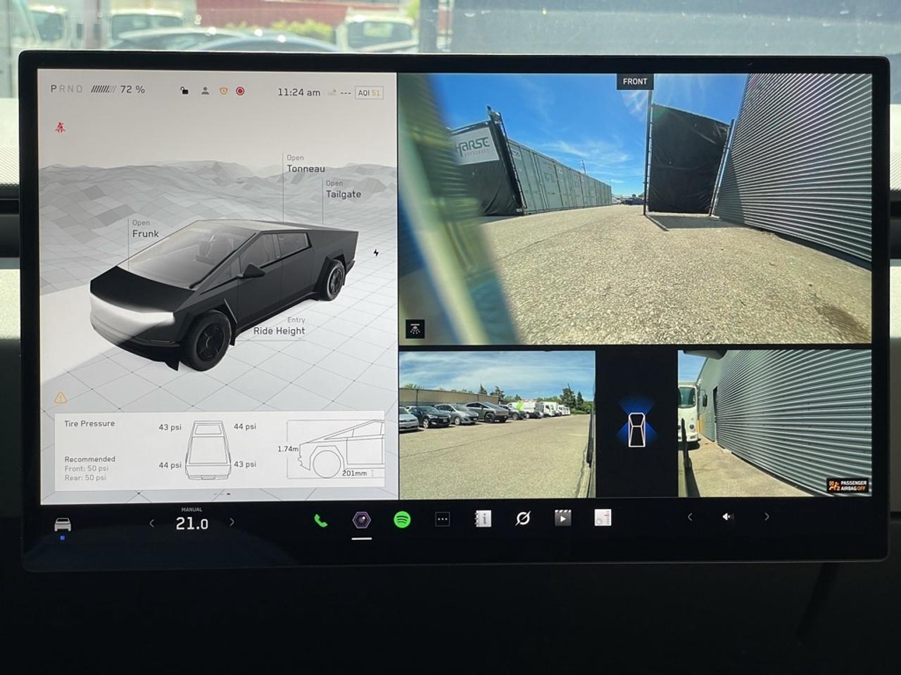 2025 Tesla Cybertruck PREMIUM DUAL MOTOR AWD   *DEAL PENDING* Photo