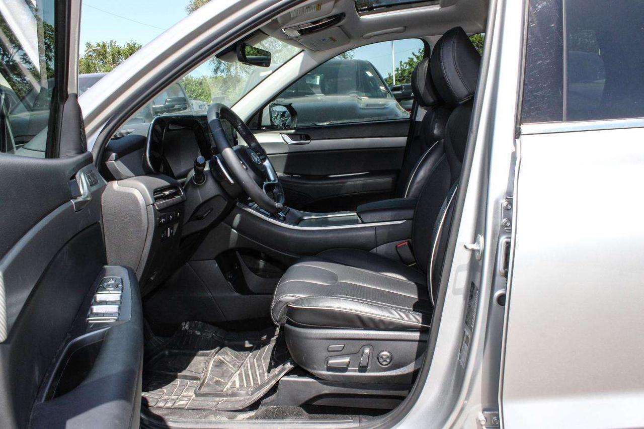 2024 Hyundai PALISADE XRT  Gps SiriusXM Sunroof BkpCam HtdSeats Photo
