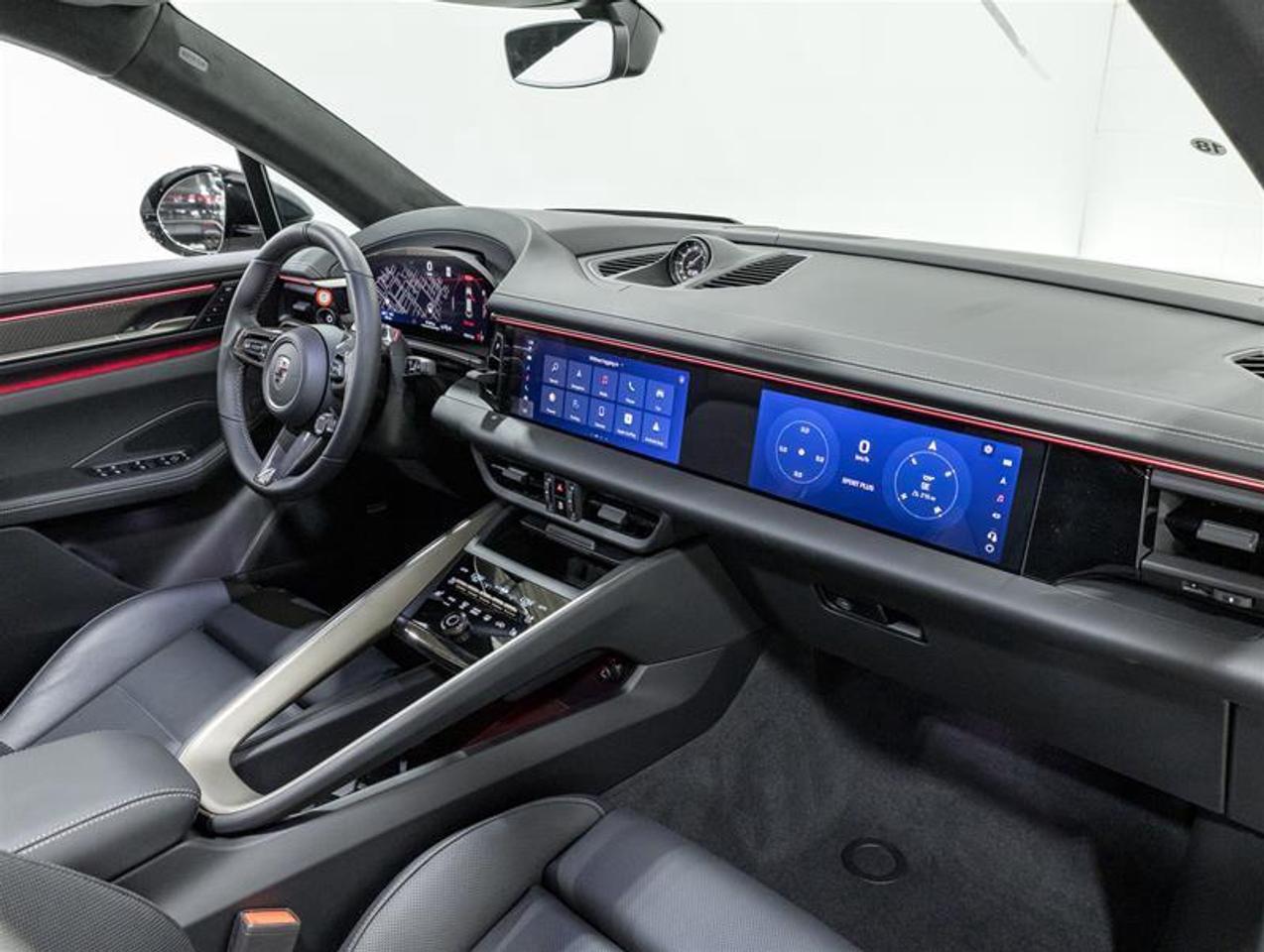 2026 Porsche Macan  Photo