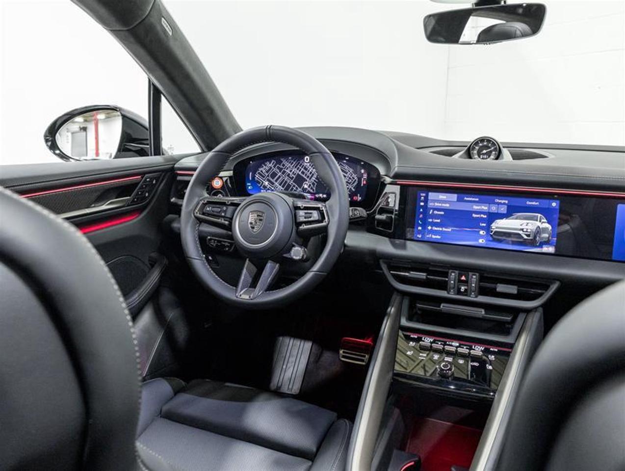 2026 Porsche Macan  Photo