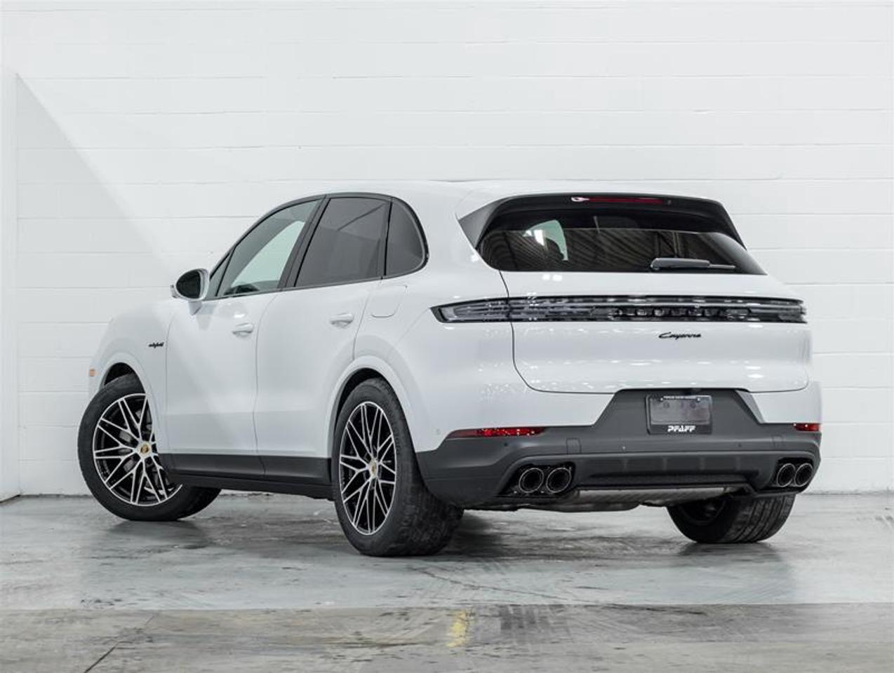 2026 Porsche Cayenne  Photo