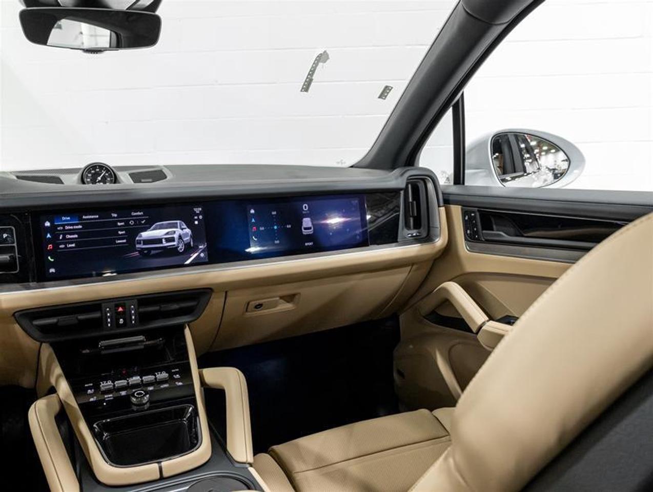 2026 Porsche Cayenne  Photo