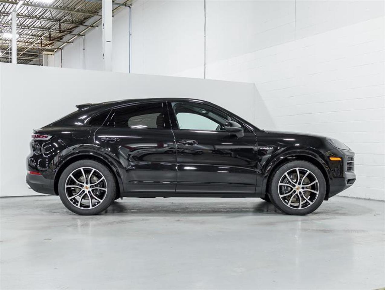 2026 Porsche Cayenne  Photo