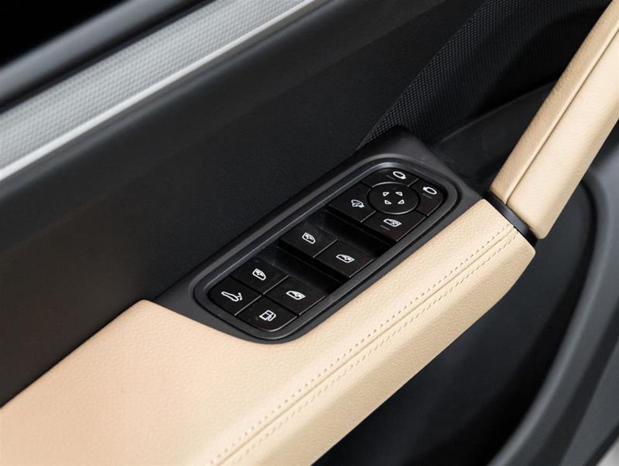 2026 Porsche Cayenne  Photo