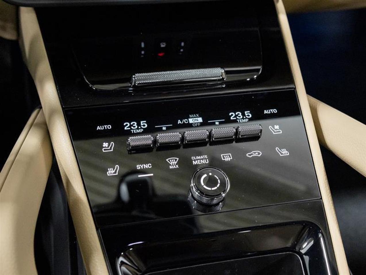 2026 Porsche Cayenne  Photo