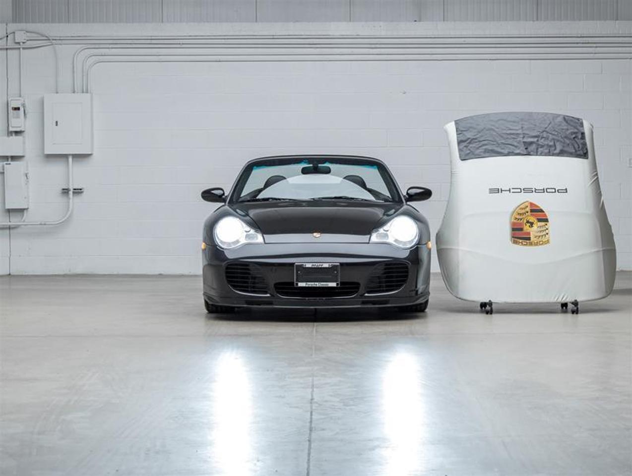 2004 Porsche 911  Photo