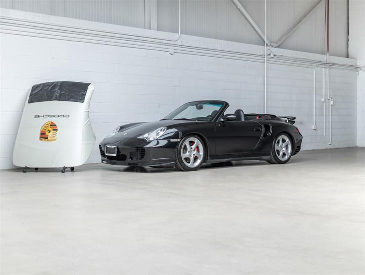 2004 Porsche 911  Photo2