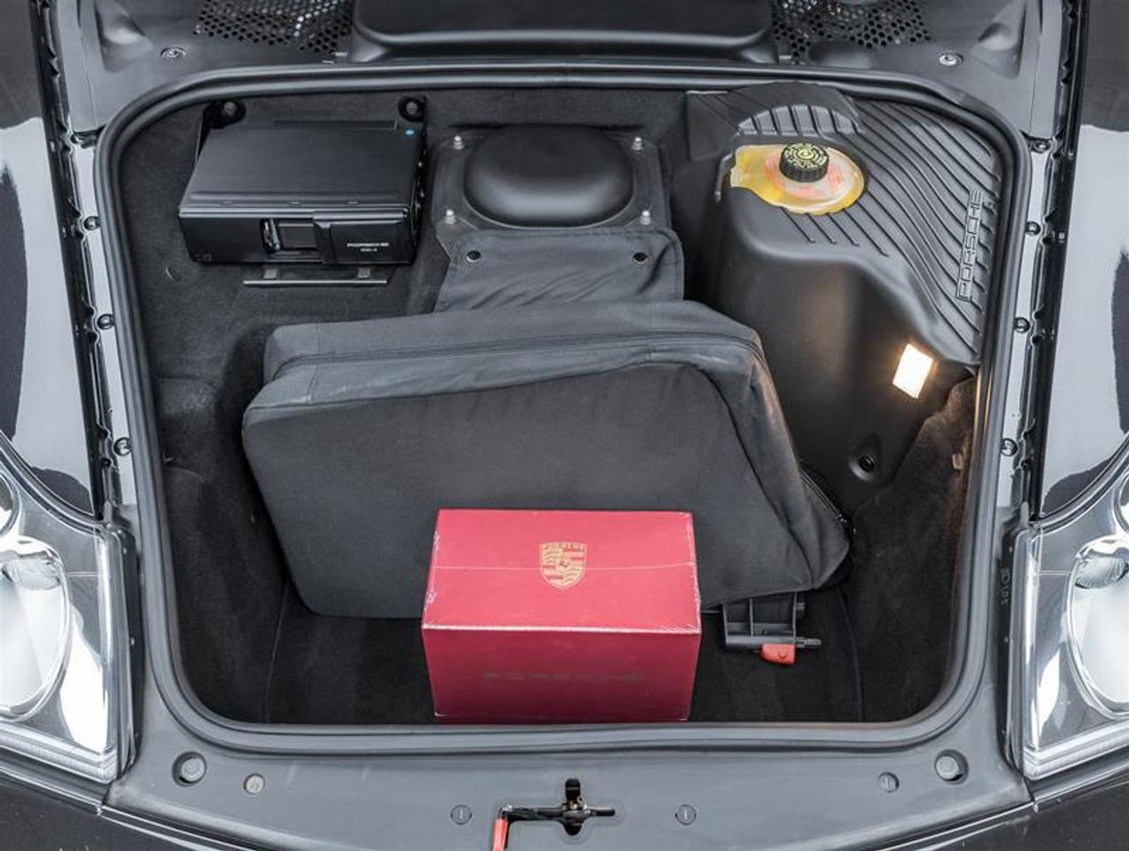 2004 Porsche 911  Photo