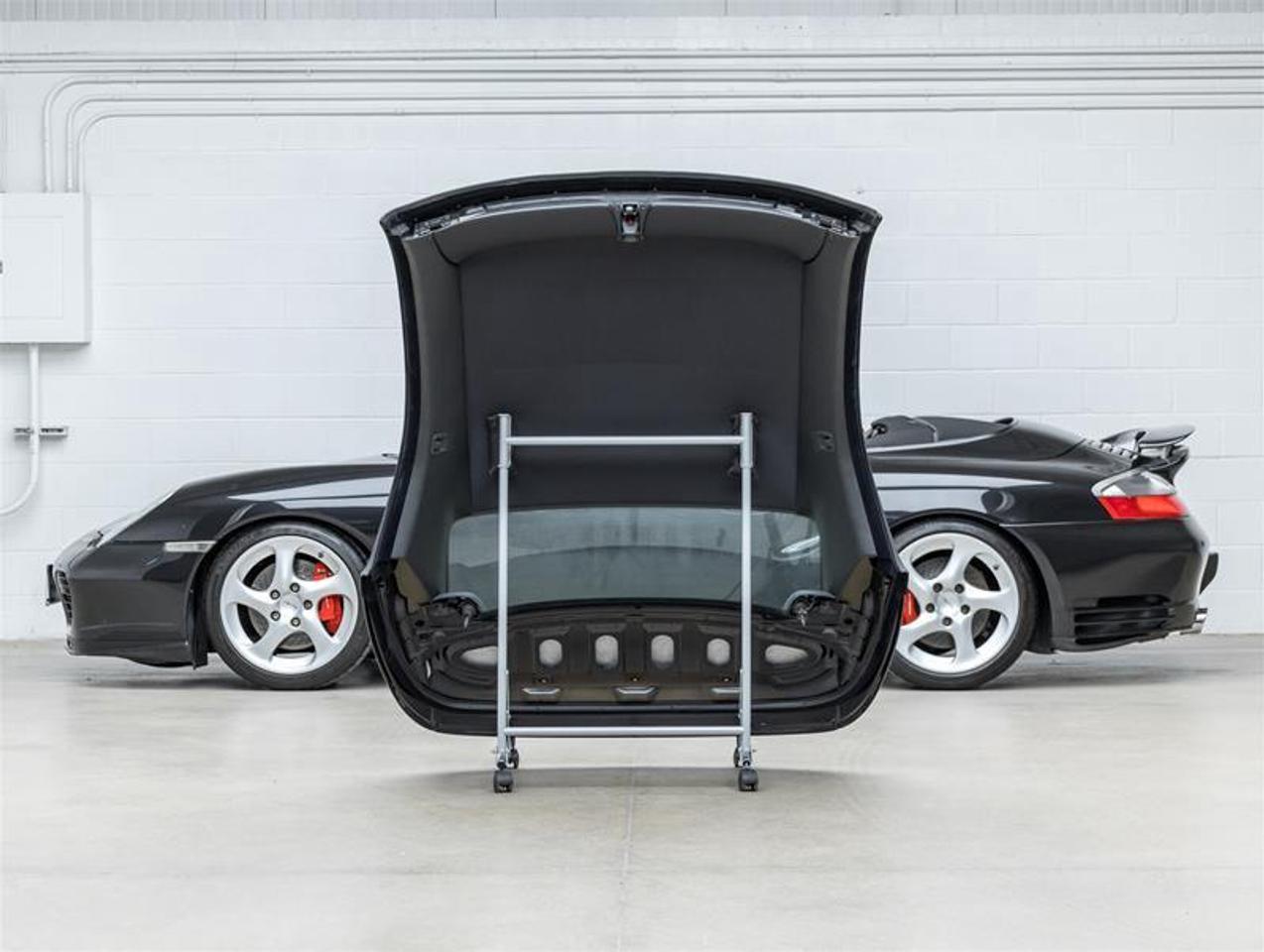 2004 Porsche 911  Photo