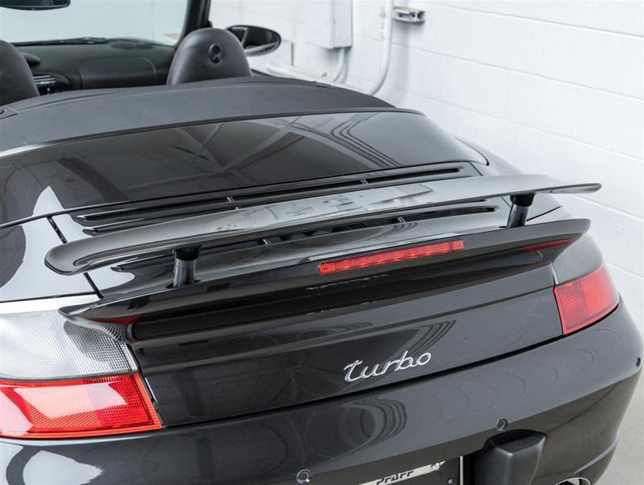 2004 Porsche 911  Photo