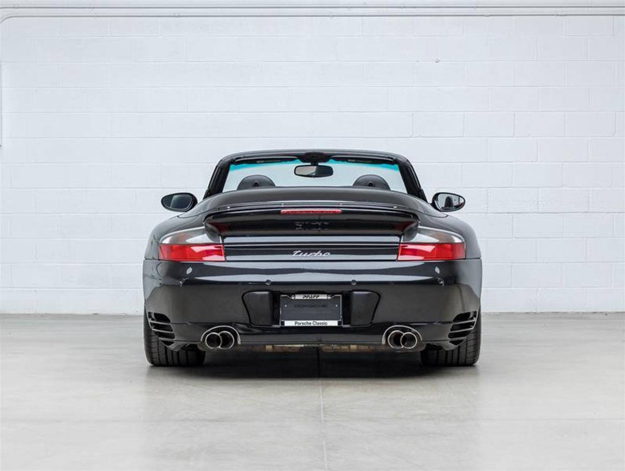 2004 Porsche 911  Photo