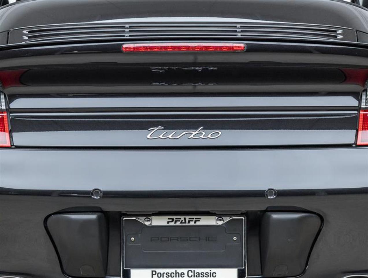 2004 Porsche 911  Photo