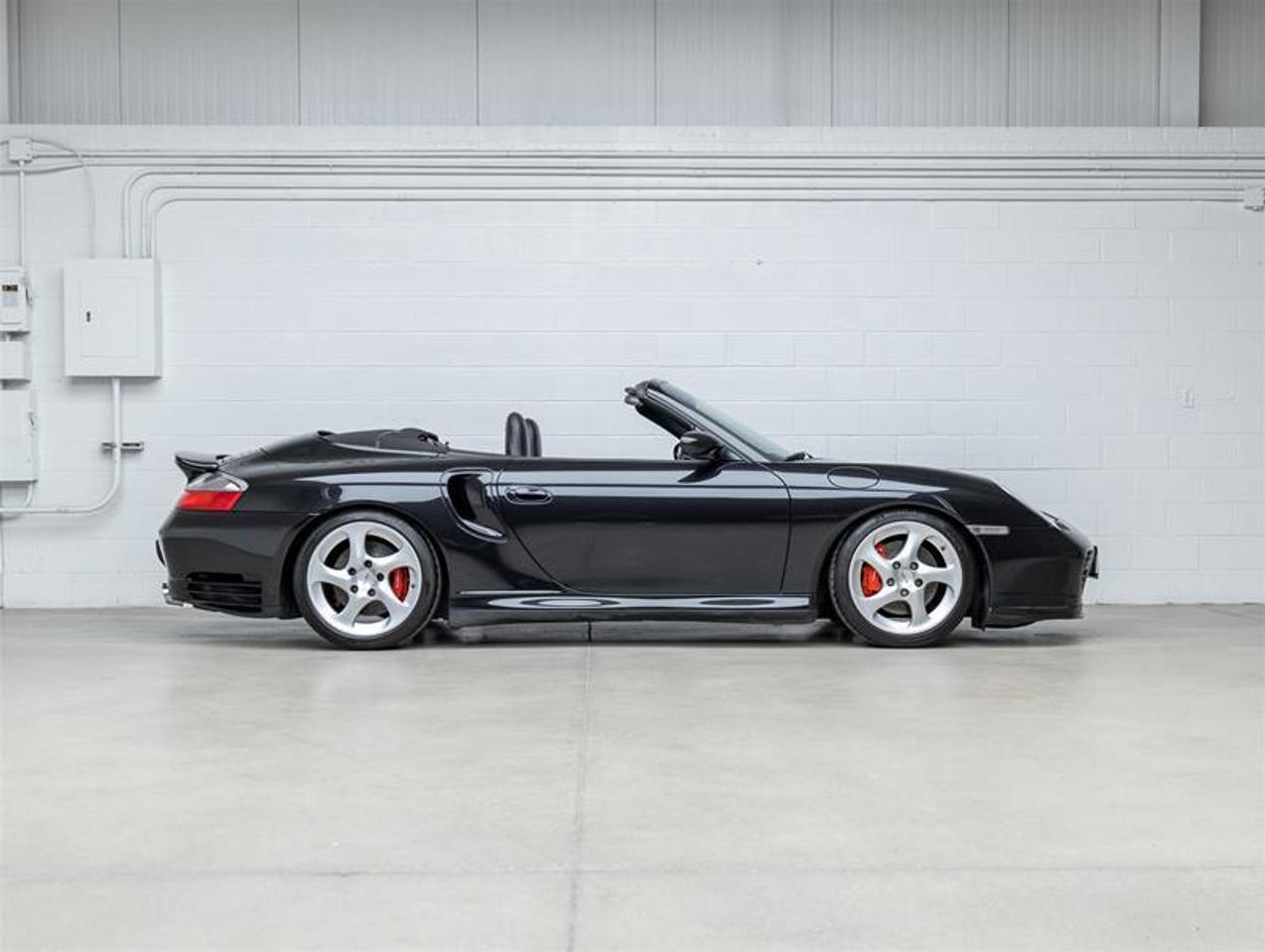 2004 Porsche 911  Photo