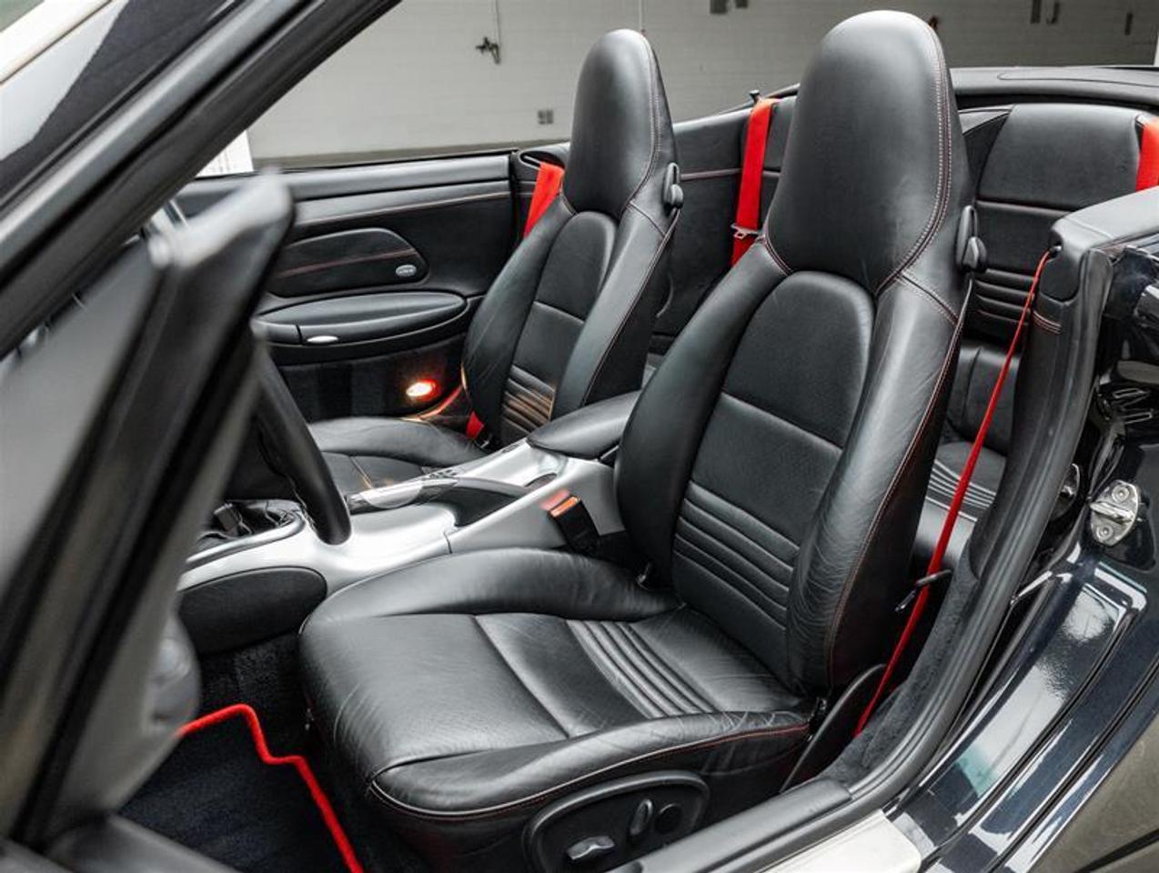 2004 Porsche 911  Photo