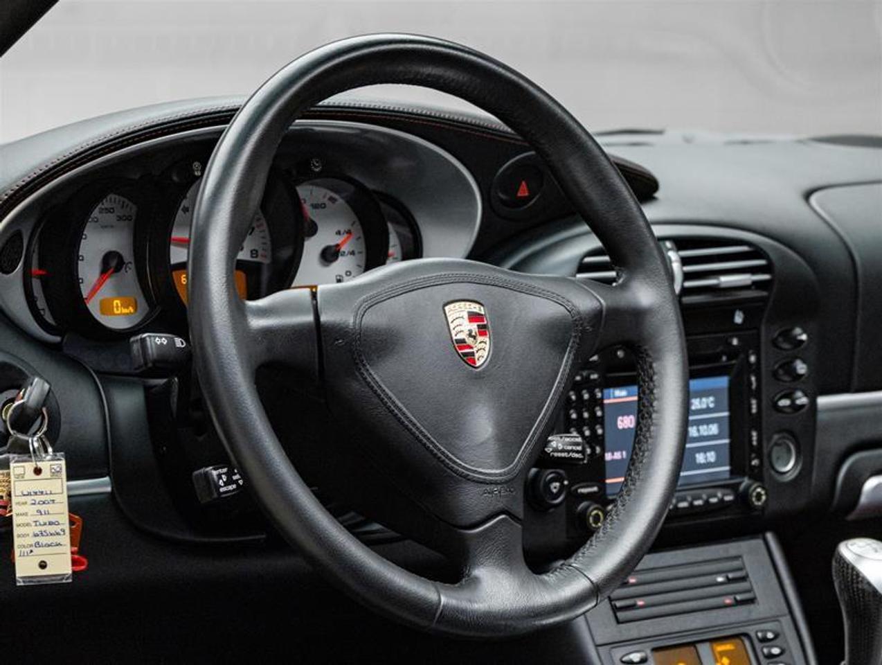 2004 Porsche 911  Photo
