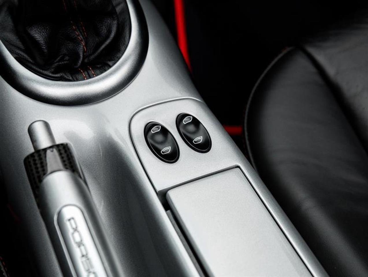 2004 Porsche 911  Photo