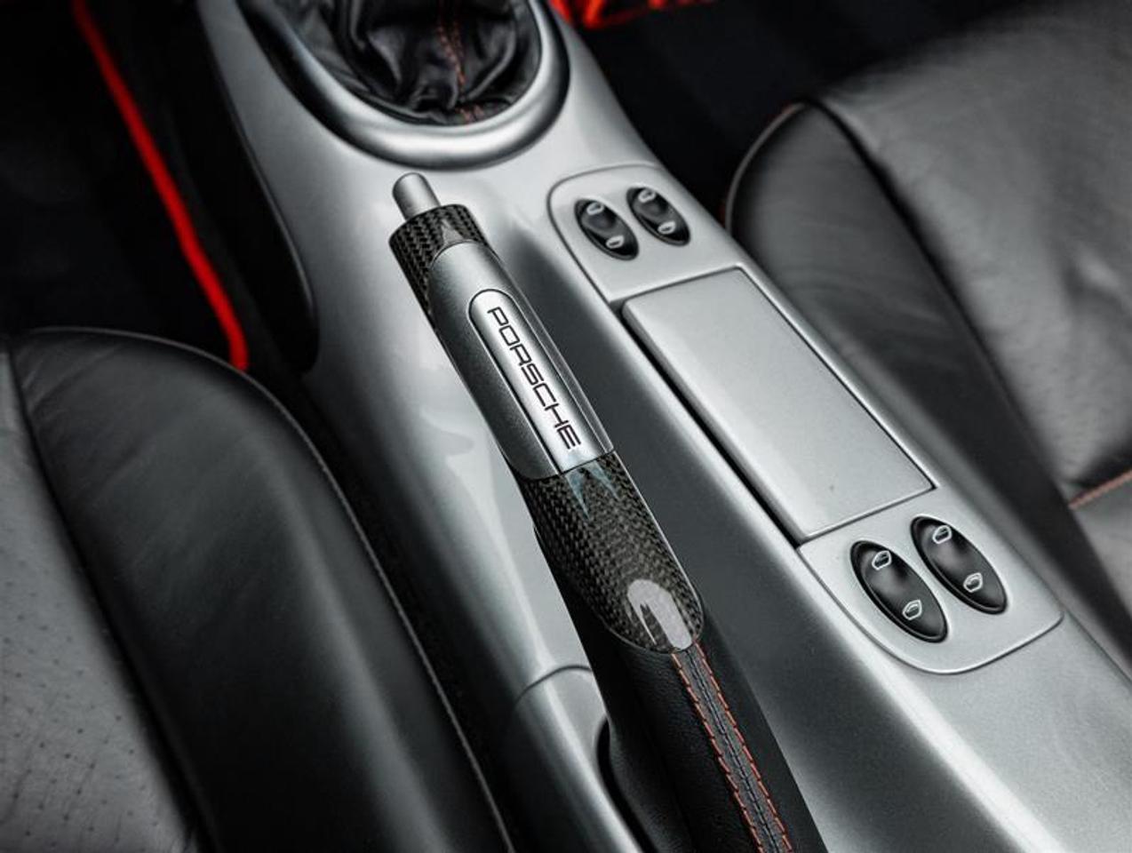 2004 Porsche 911  Photo
