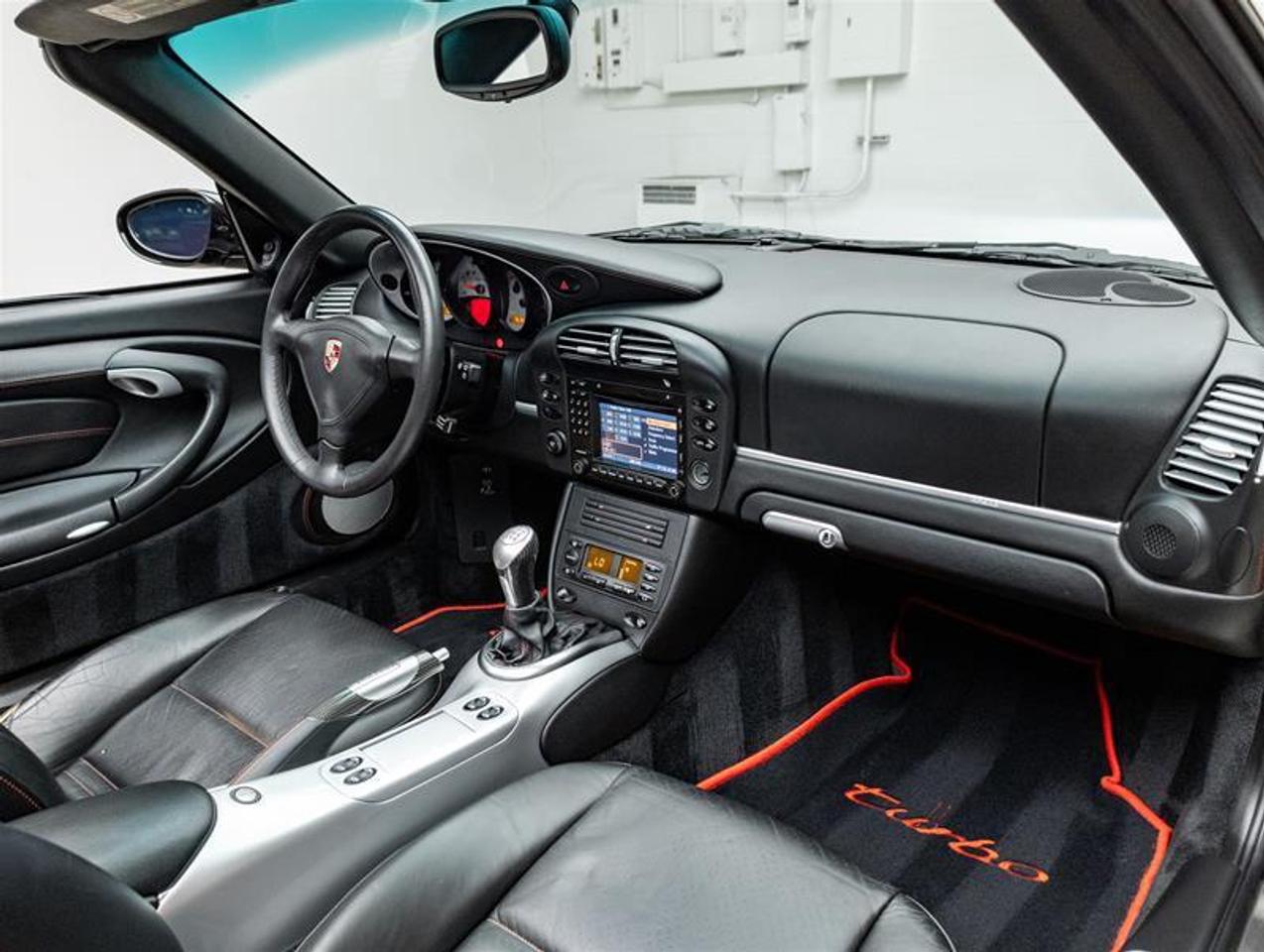 2004 Porsche 911  Photo