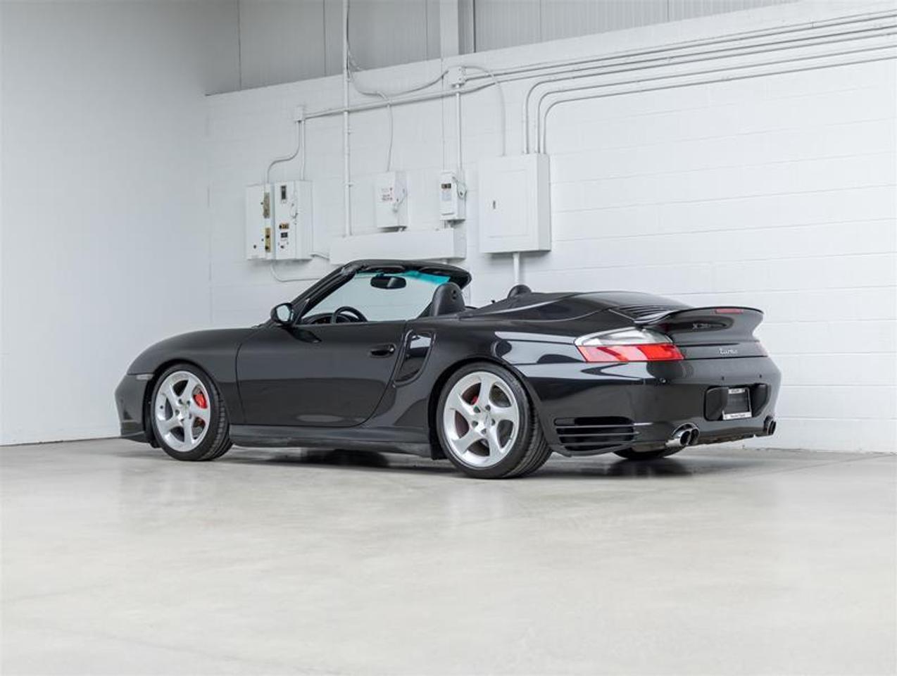 2004 Porsche 911  Photo