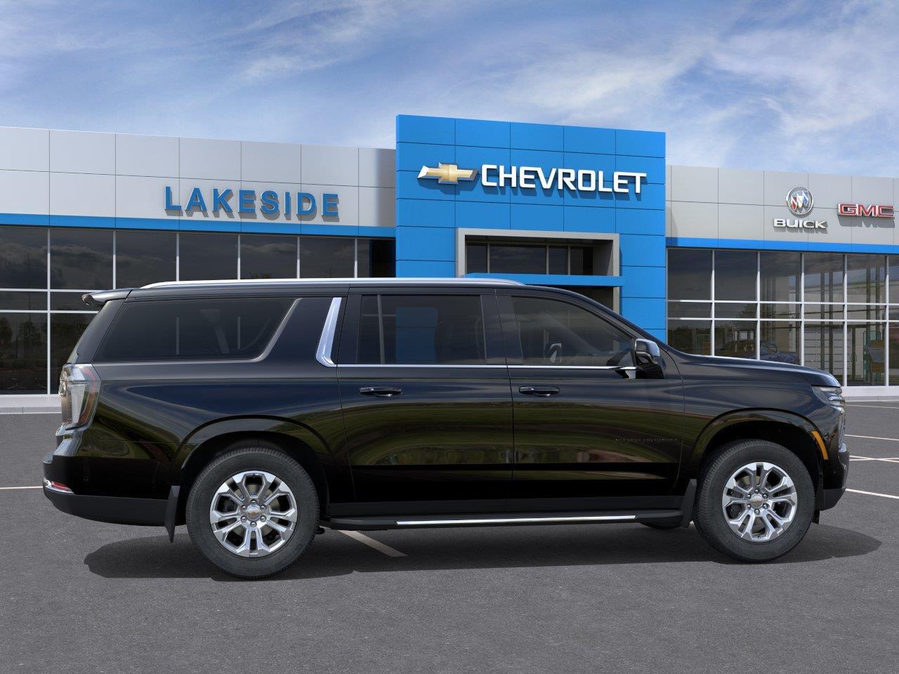 2026 Chevrolet Suburban LT 4dr 4x4 Photo