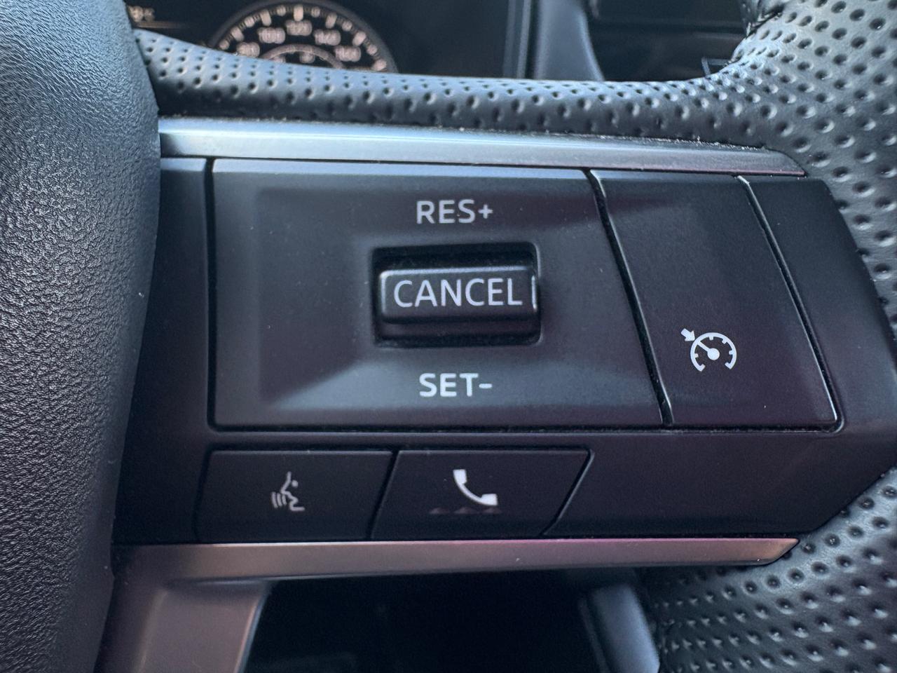 2025 Mitsubishi Outlander ES 4dr S-AWC Photo