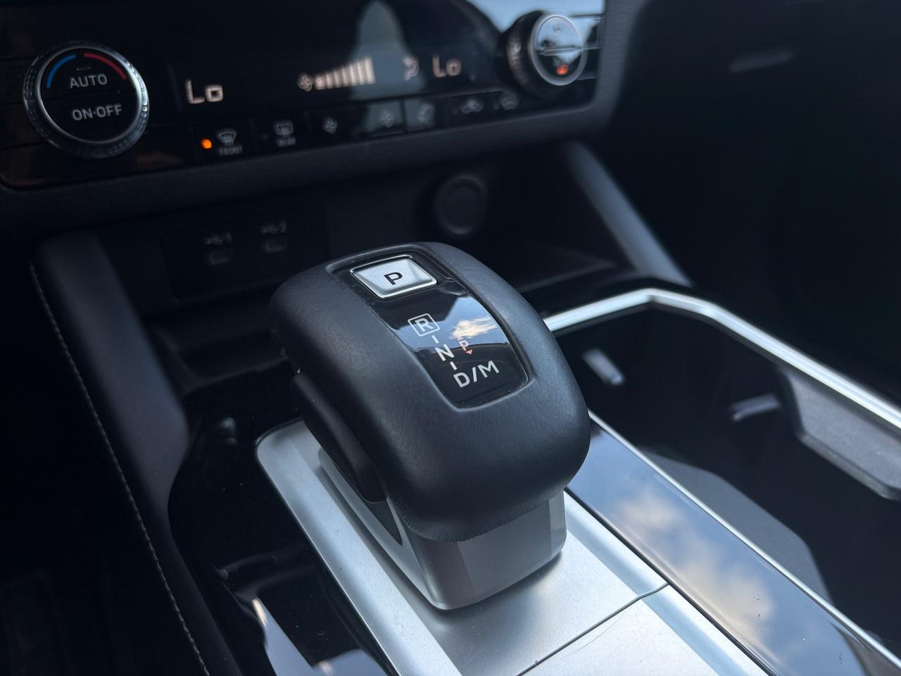 2025 Mitsubishi Outlander ES 4dr S-AWC Photo
