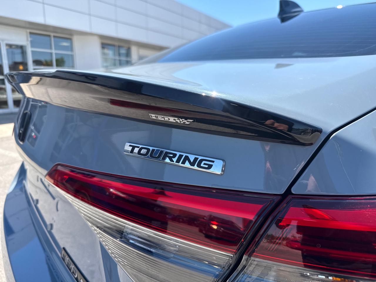 2023 Honda Civic Touring 4dr Sedan Photo