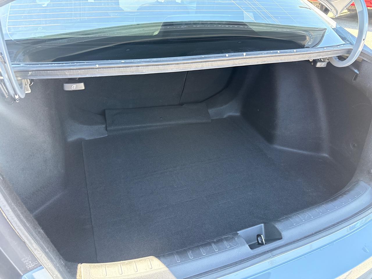 2023 Honda Civic Touring 4dr Sedan Photo