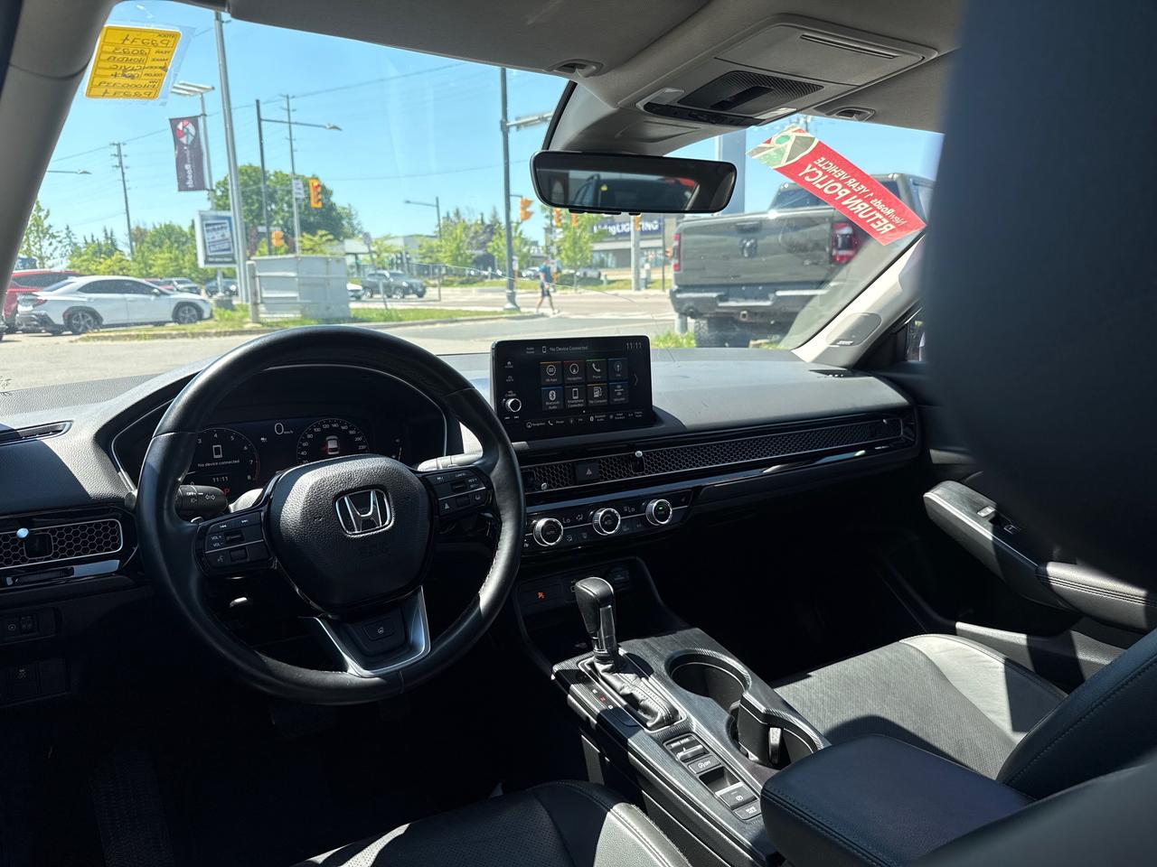 2023 Honda Civic Touring 4dr Sedan Photo