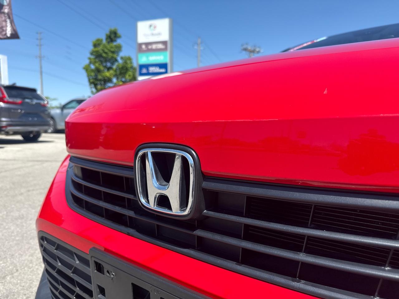2022 Honda Civic Touring 4dr Sedan Photo