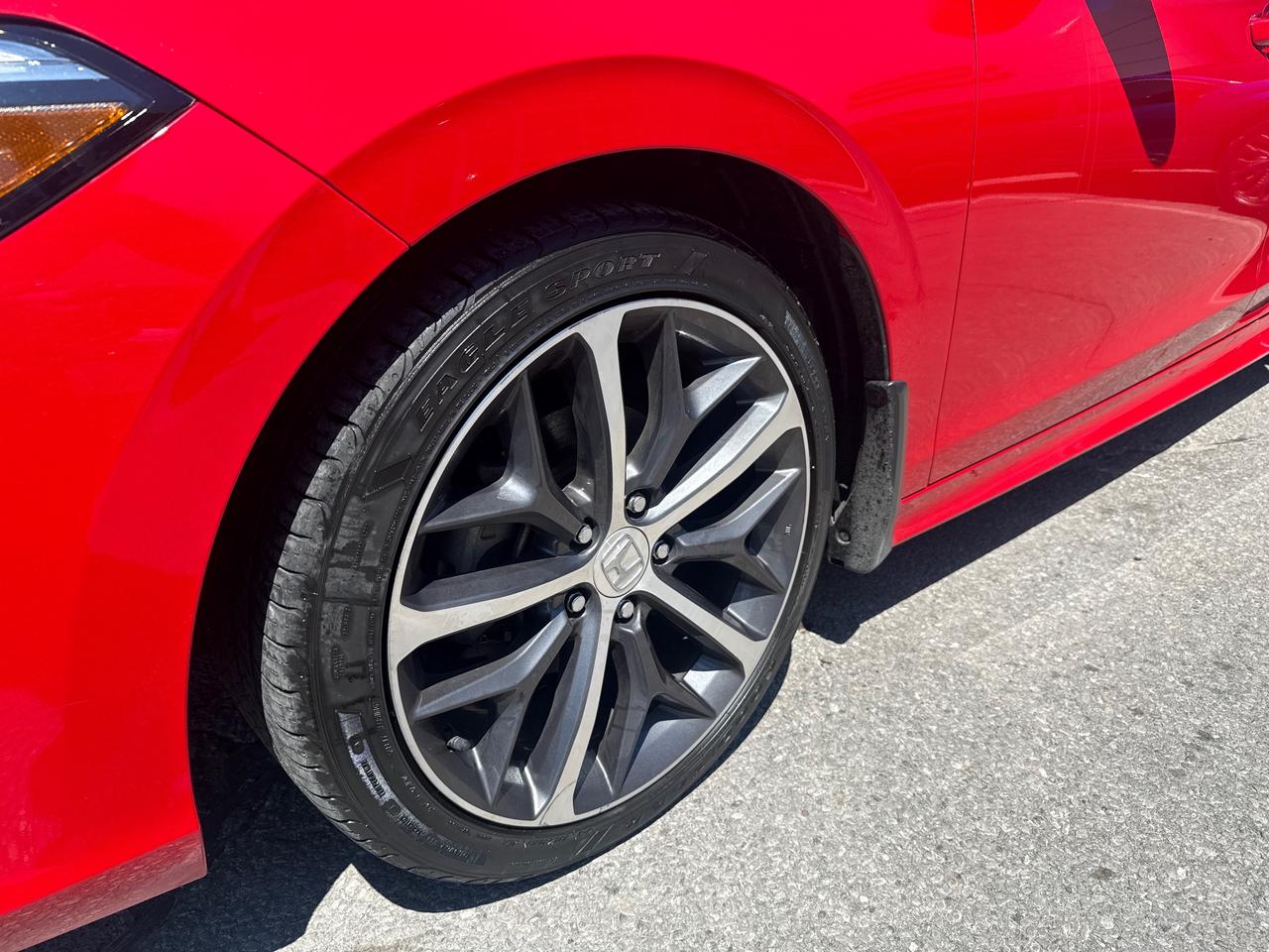 2022 Honda Civic Touring 4dr Sedan Photo