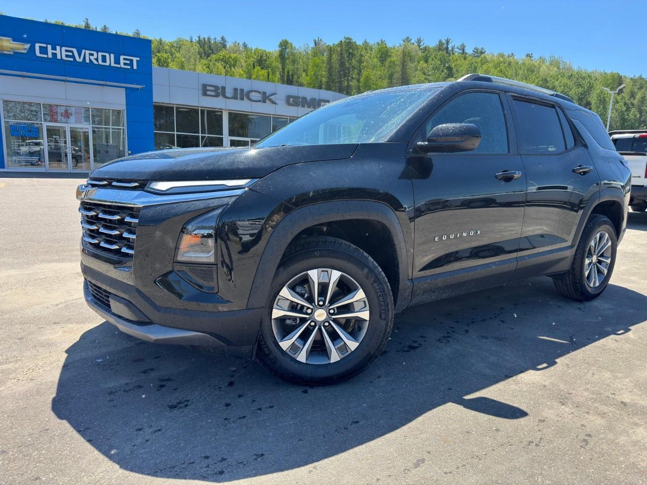 2026 Chevrolet Equinox AWD LT Photo0