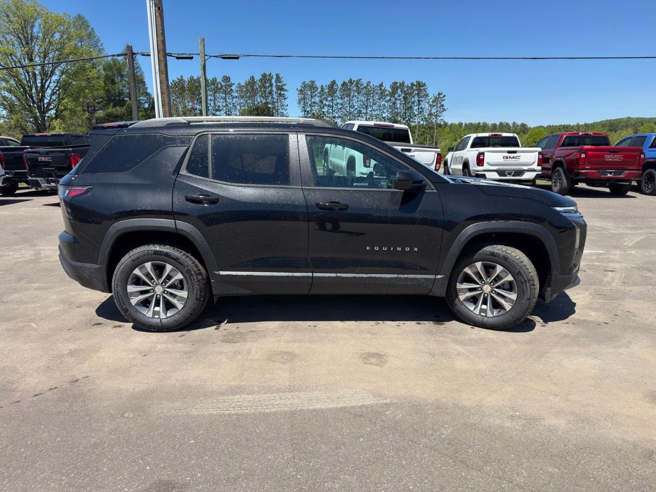 2026 Chevrolet Equinox AWD LT Photo