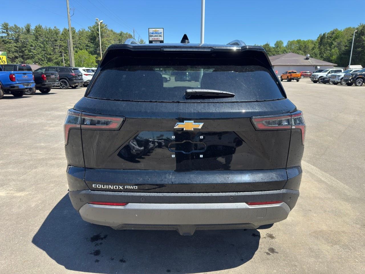 2026 Chevrolet Equinox AWD LT Photo