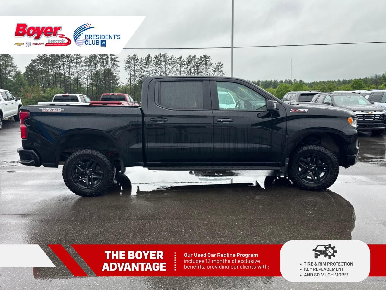 2022 Chevrolet Silverado 1500 Crew Cab Short Box 4-Wheel Drive LT Trail Boss Photo