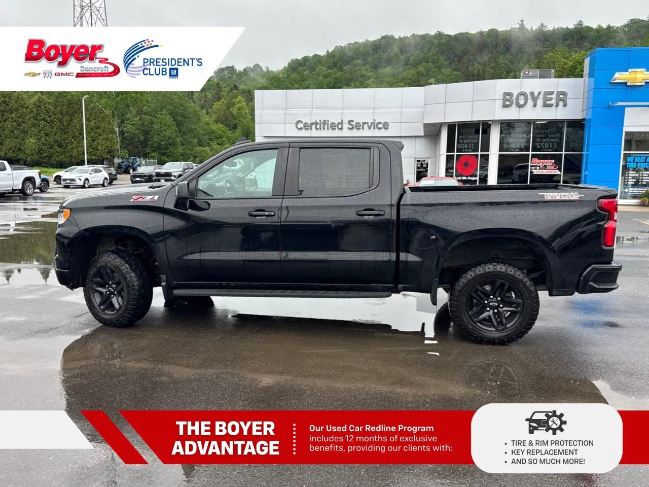 2022 Chevrolet Silverado 1500 Crew Cab Short Box 4-Wheel Drive LT Trail Boss Photo
