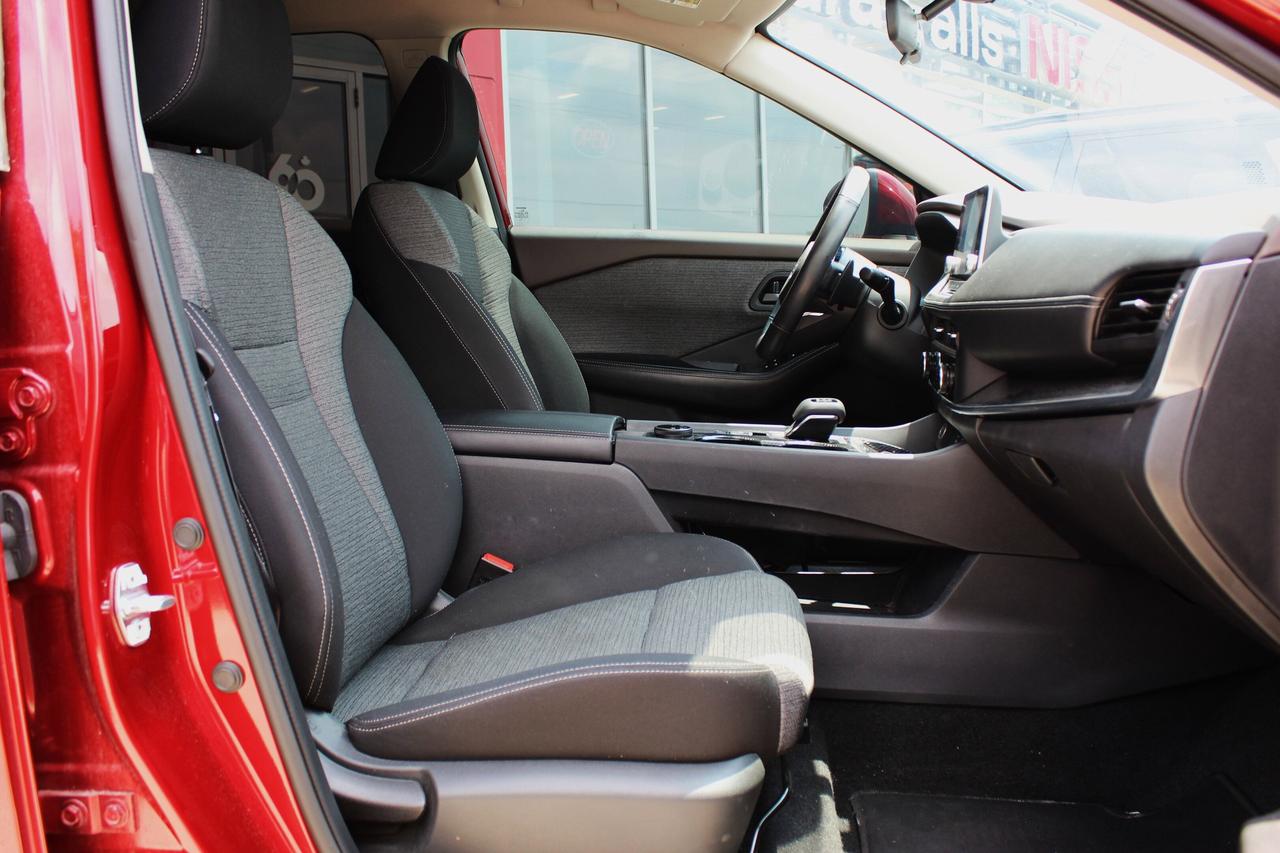 2021 Nissan Rogue S Photo