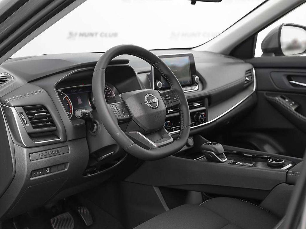 2026 Nissan Rogue S Photo
