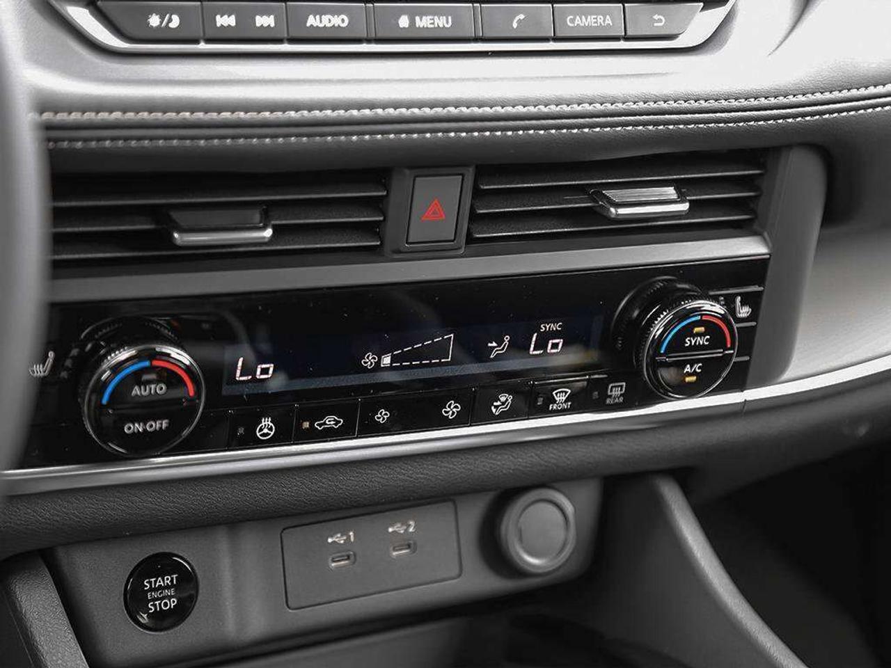 2026 Nissan Rogue S Photo