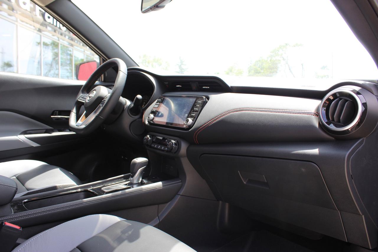 2024 Nissan Kicks SR Photo