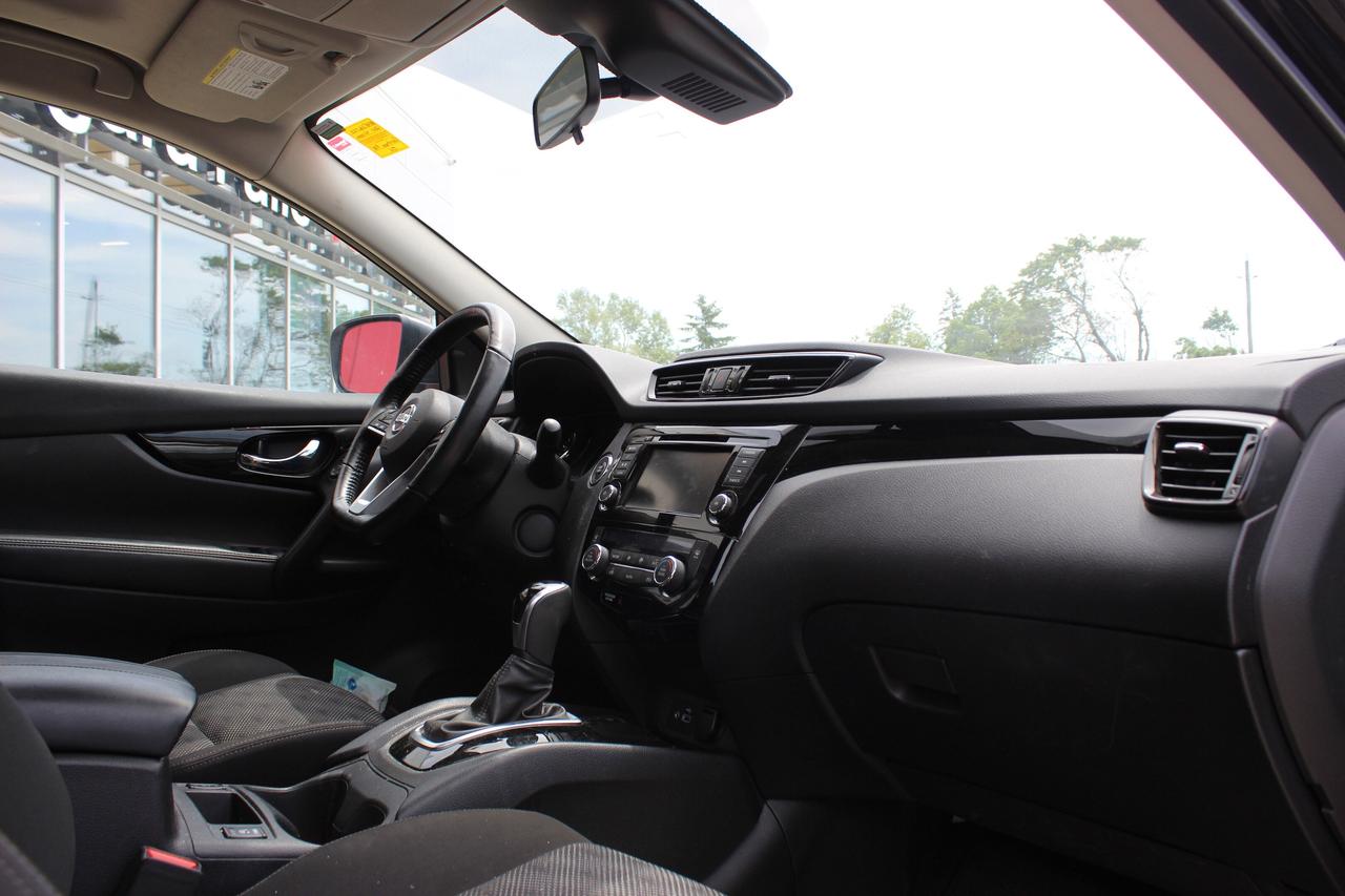 2021 Nissan Qashqai SV Photo