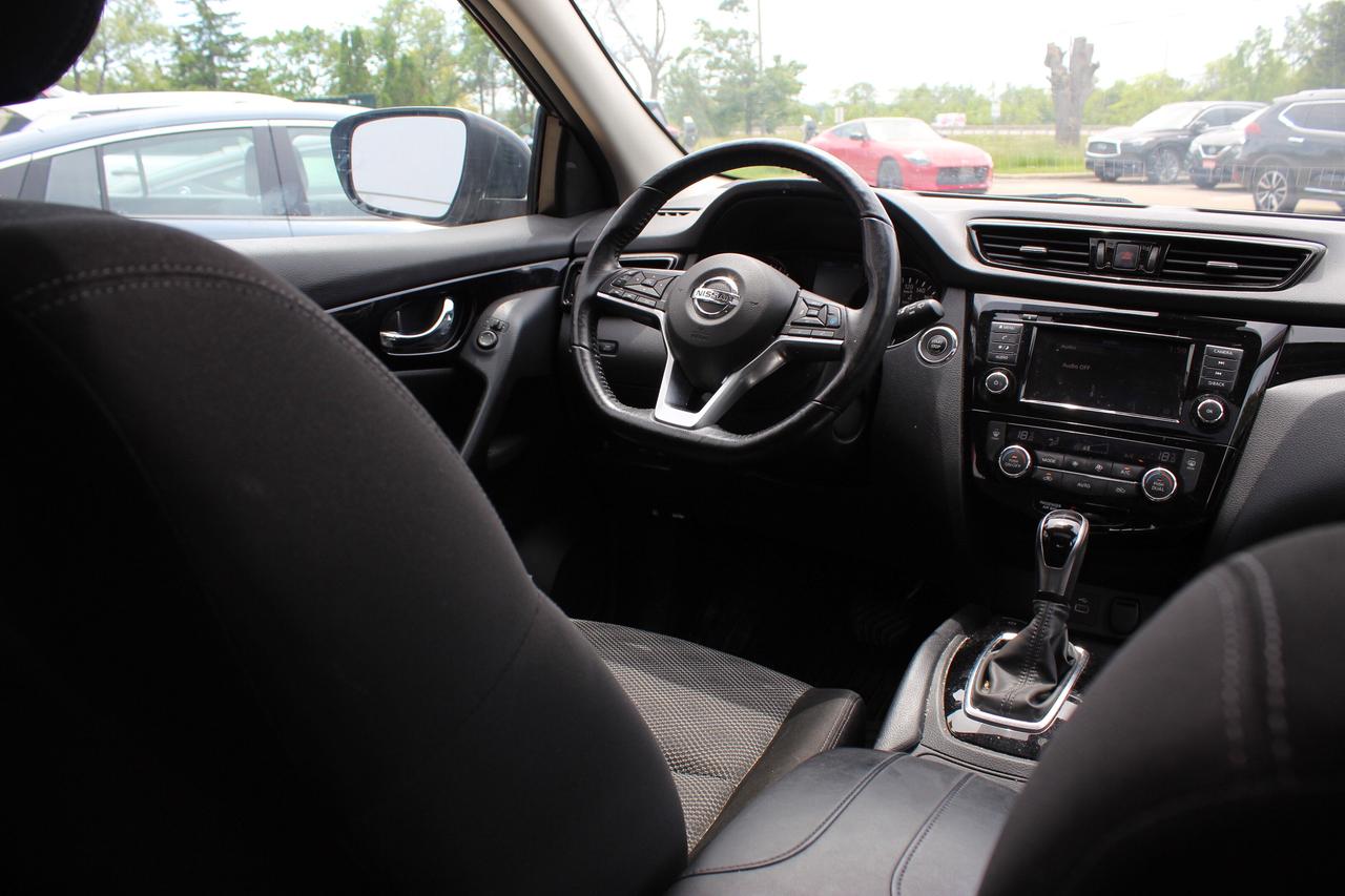 2021 Nissan Qashqai SV Photo