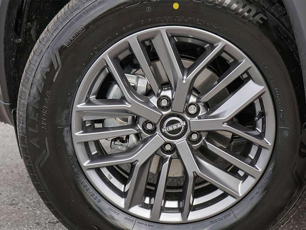 2026 Nissan Rogue S Photo