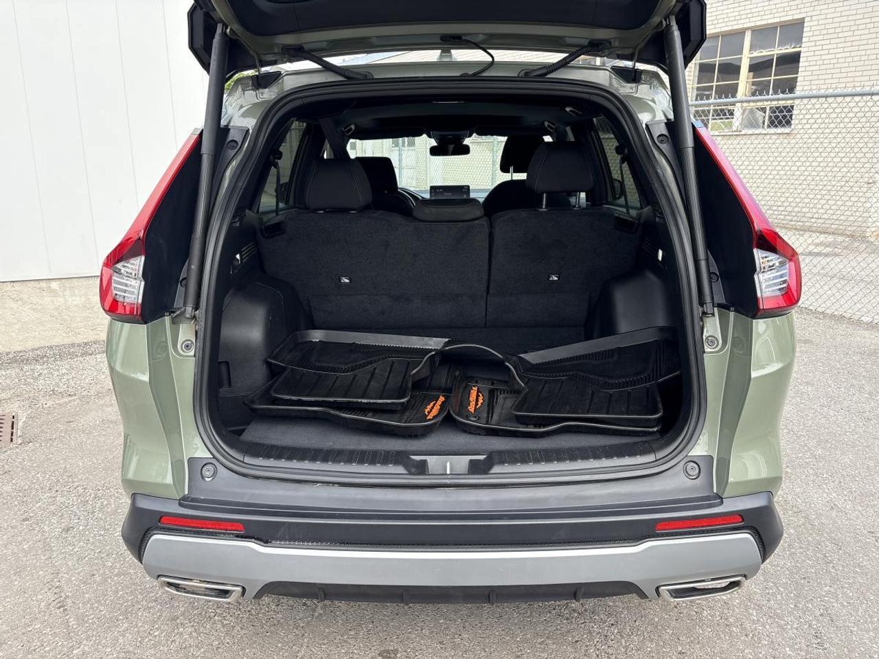 2026 Honda CR-V Hybrid Trailsport Honda Certified 7YRS/160K Warranty Photo