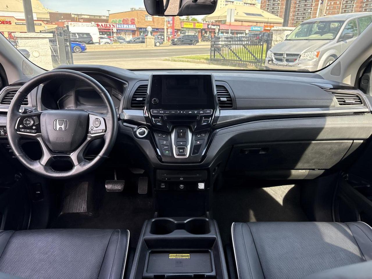 2024 Honda Odyssey Touring Honda Certified With 7YRS/160K Warranty Photo