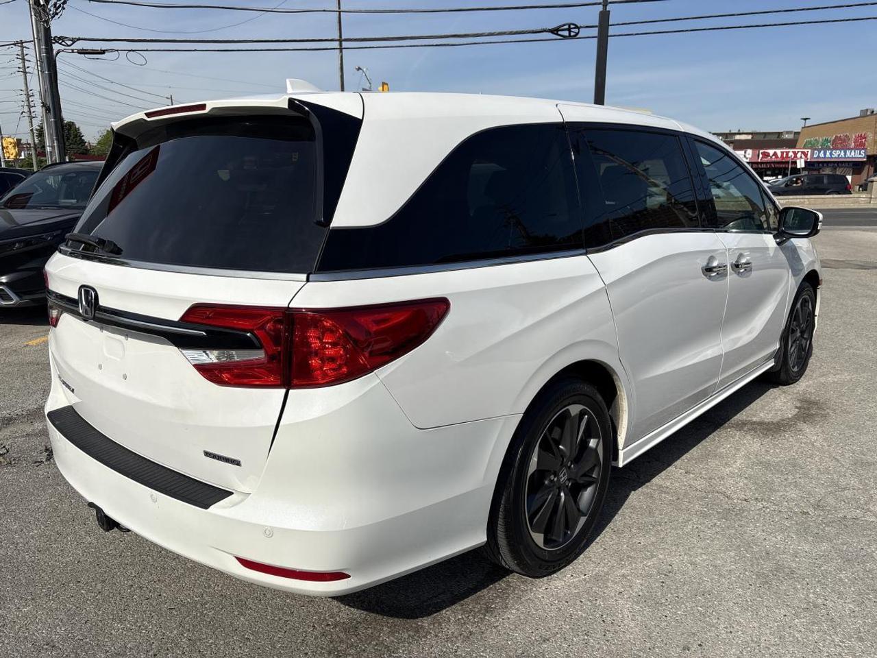 2024 Honda Odyssey Touring Honda Certified With 7YRS/160K Warranty Photo